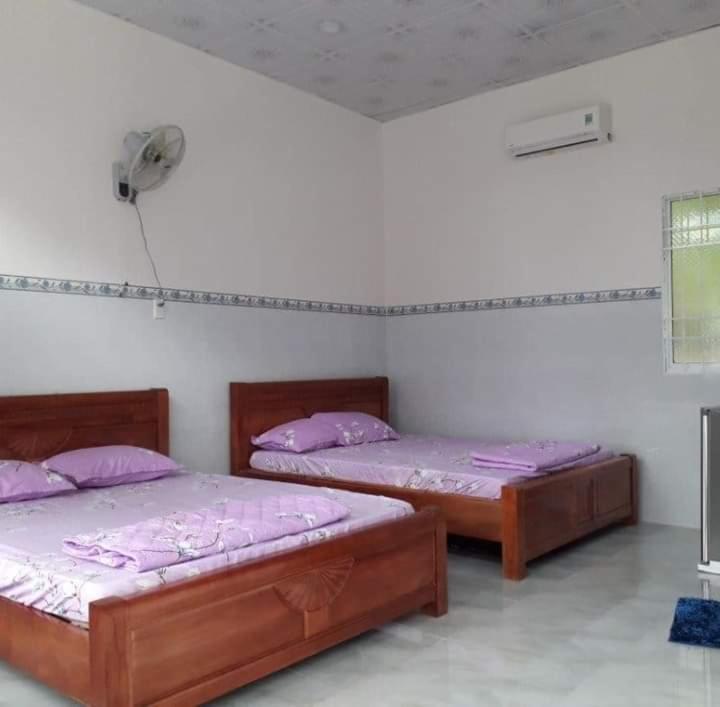 Nhà Nghỉ NgọC PhuọNg Hon Son Hotel Lai Son ภายนอก รูปภาพ