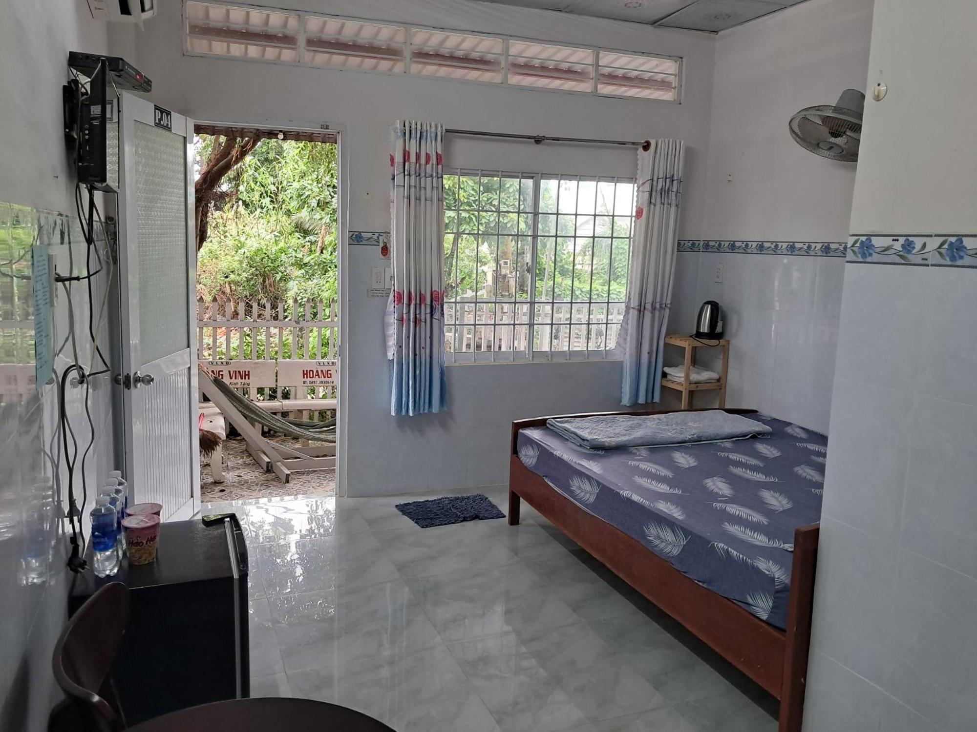 Nhà Nghỉ NgọC PhuọNg Hon Son Hotel Lai Son ภายนอก รูปภาพ